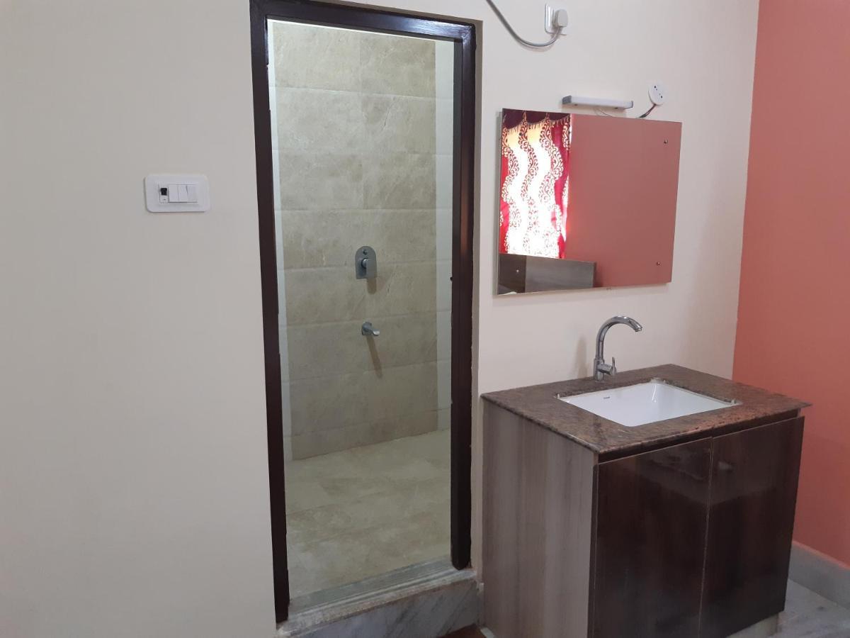 Devansh Bhanu Residency Dbr Srikalahasti Bagian luar foto