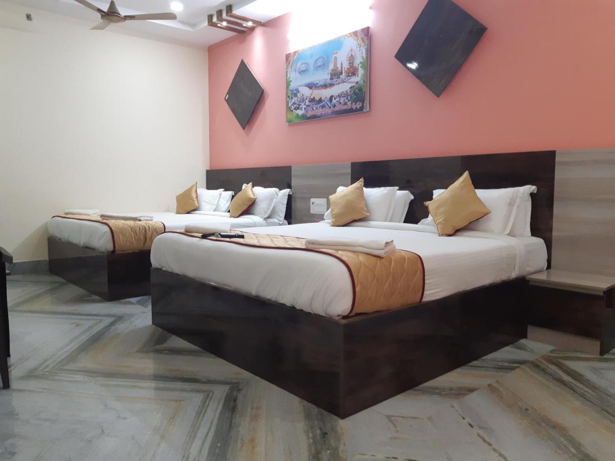 Devansh Bhanu Residency Dbr Srikalahasti Bagian luar foto