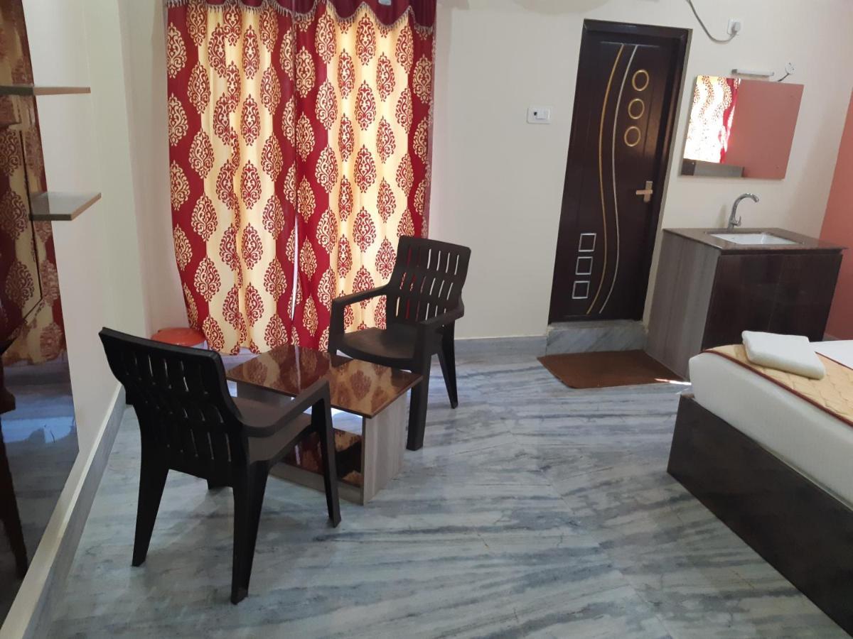 Devansh Bhanu Residency Dbr Srikalahasti Bagian luar foto